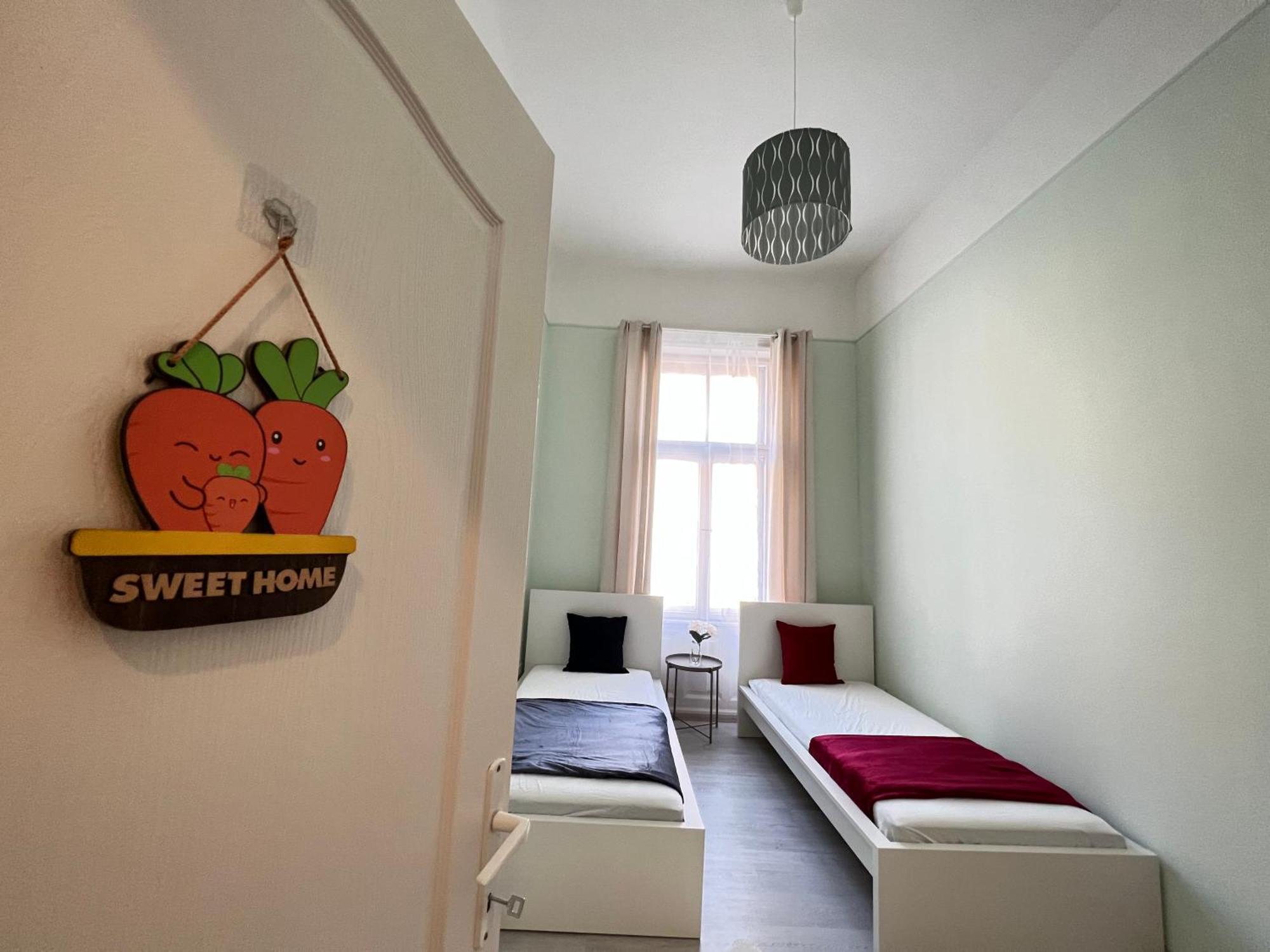 Baross Apartment With Convenience And Style Budapest Exterior photo