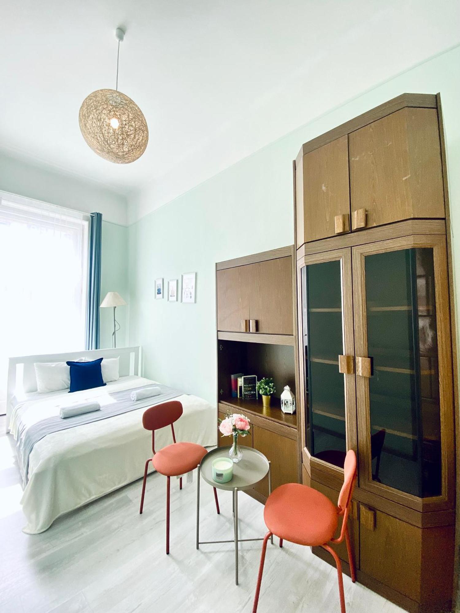 Baross Apartment With Convenience And Style Budapest Exterior photo
